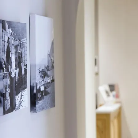 Διαμέρισμα Apartment In Sorrento Near Piazza Tasso